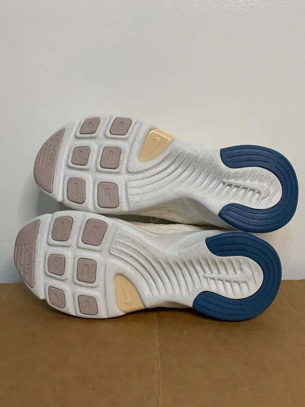 Nike Women’s 9 SuperRep Go 3 Flyknit Sneakers White Ivory DV1743-171 Tan Blue